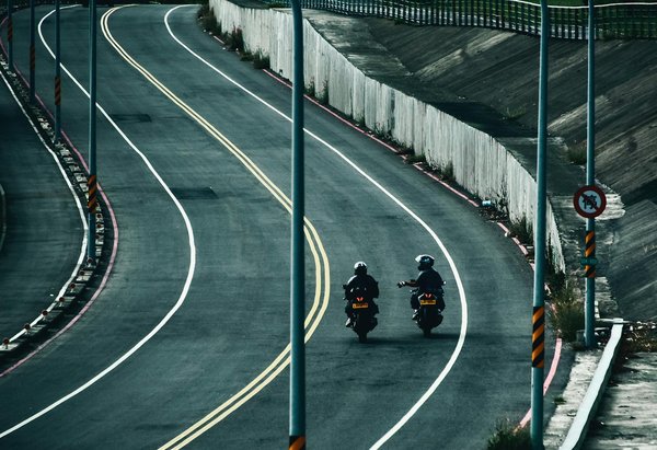 Pression des pneus : conseils pour votre renault espace ii